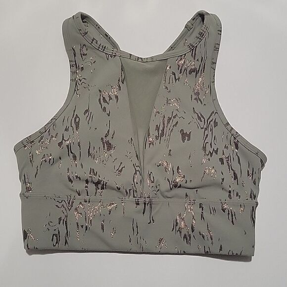 Sweaty Betty x Halle Berry Athena Sports Bra - Picture 5 of 15